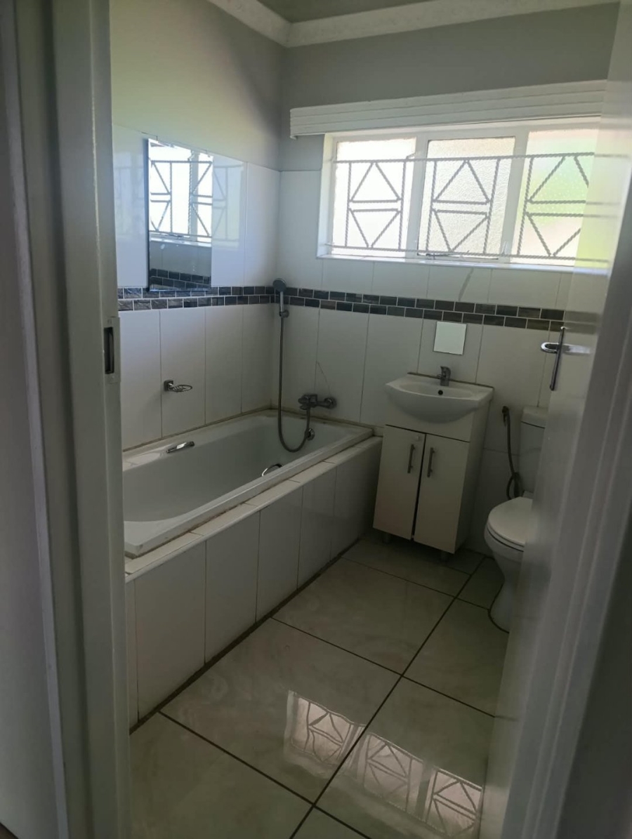 To Let 2 Bedroom Property for Rent in Navalsig Free State
